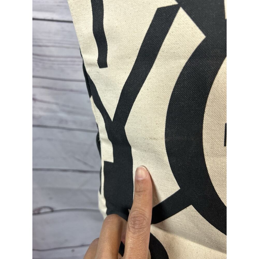 The New Yorker Magazine Beige Black Cotton Canvas Tote Bag 15” X 15” - Picture 7 of 8